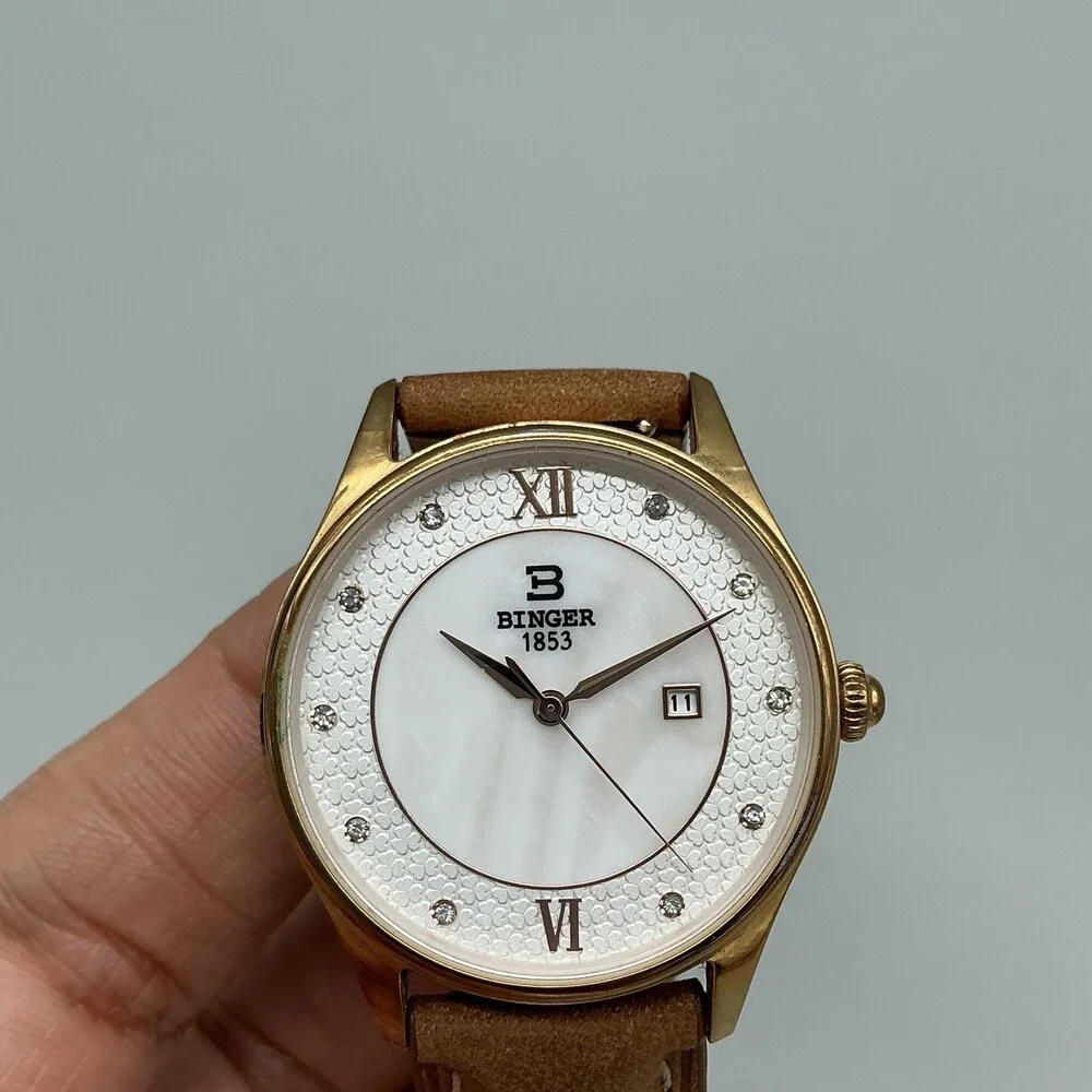 Binger B-3027L-1 Womens Watch 34mm White Dial Gold Tone Leather Date New Battery